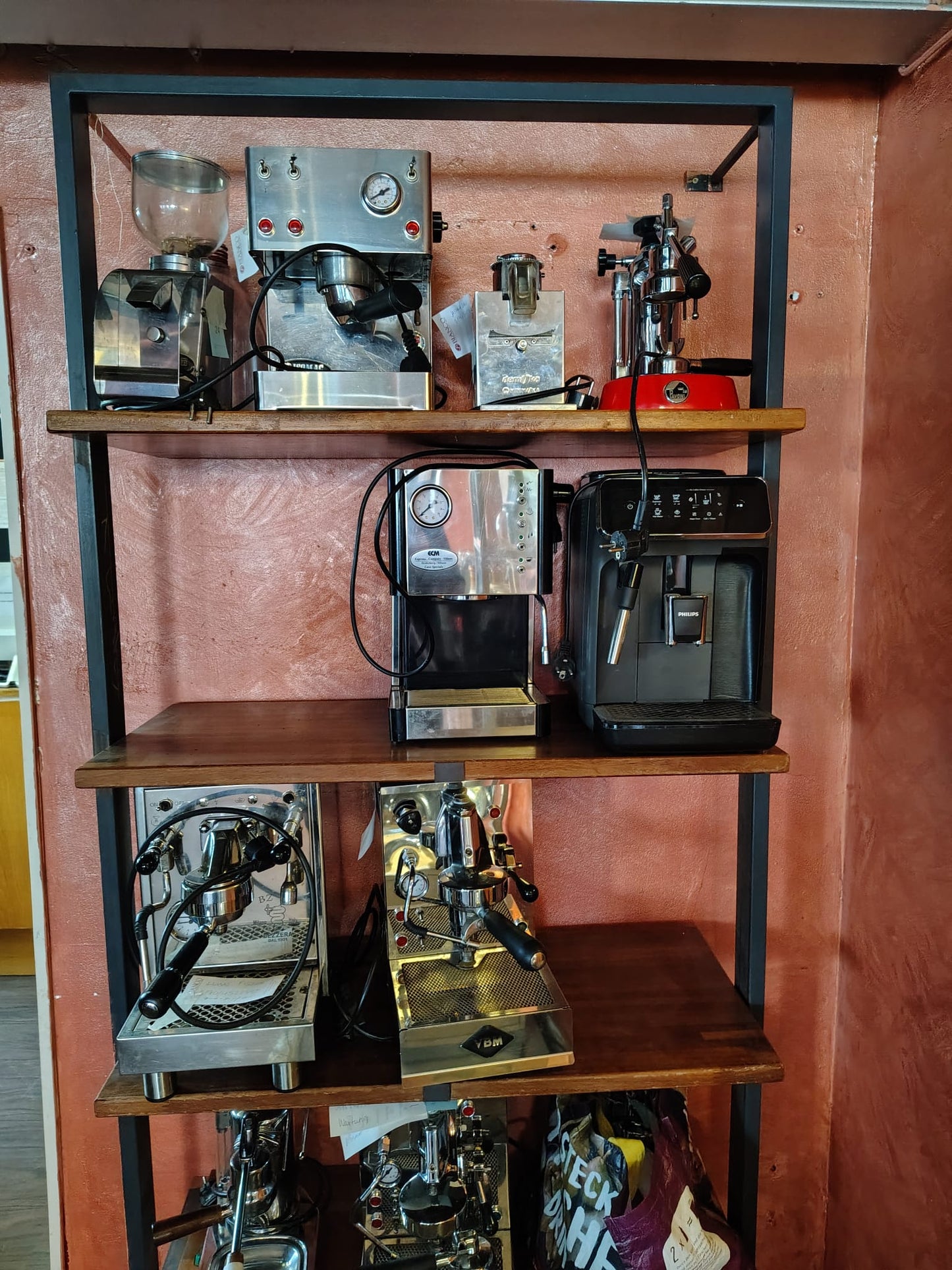 Problemanalyse für Siebträger-Kaffeemaschinen anschließend Reparatur