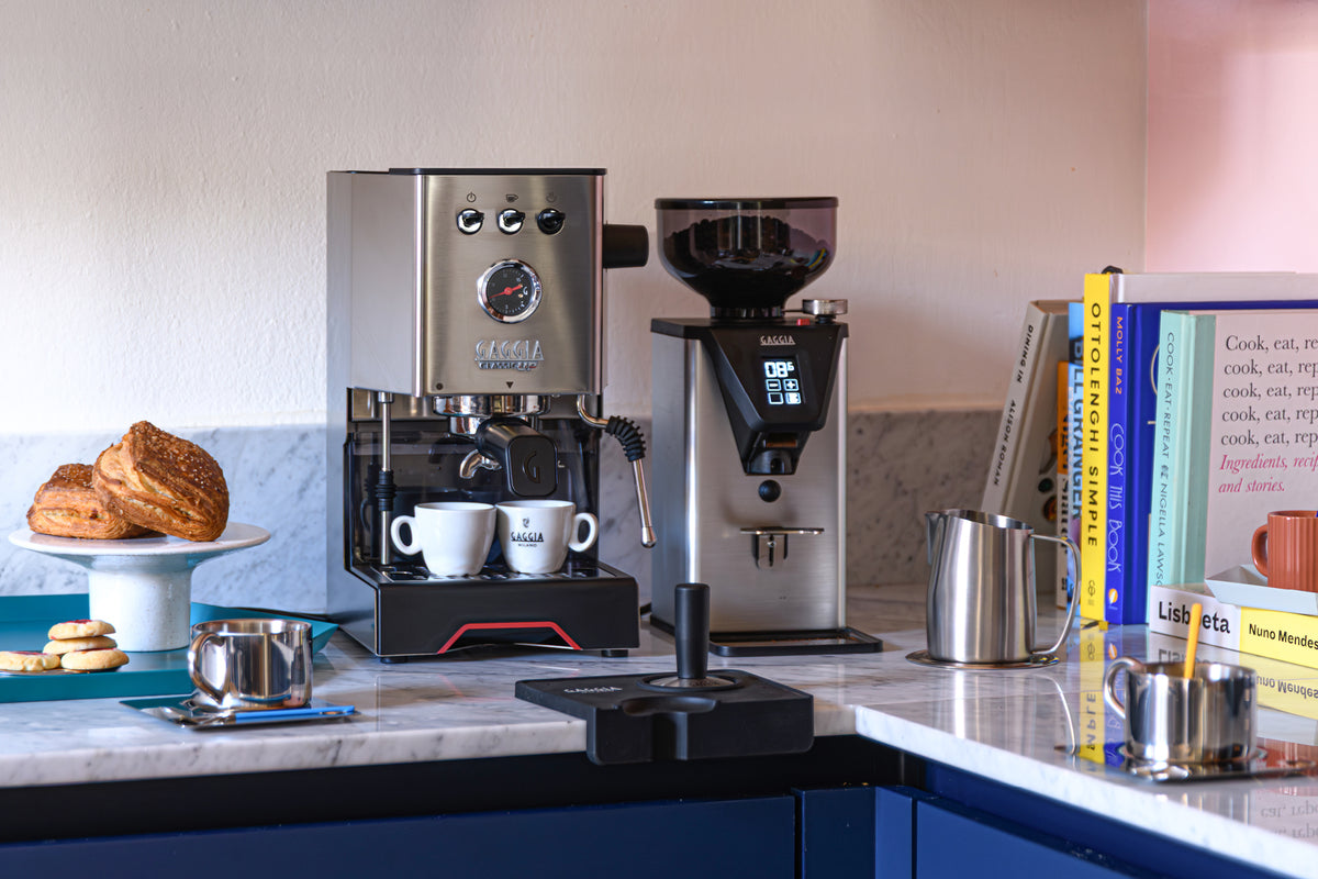 EXKLUSIVE AKTION GAGGIA BARISTA BUNDLE! / Gaggia Classic UP + MDF 55 Kaffeemühle + 5 Jahre Garantie
